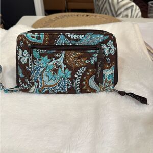 Vera Bradley quilted wristlet